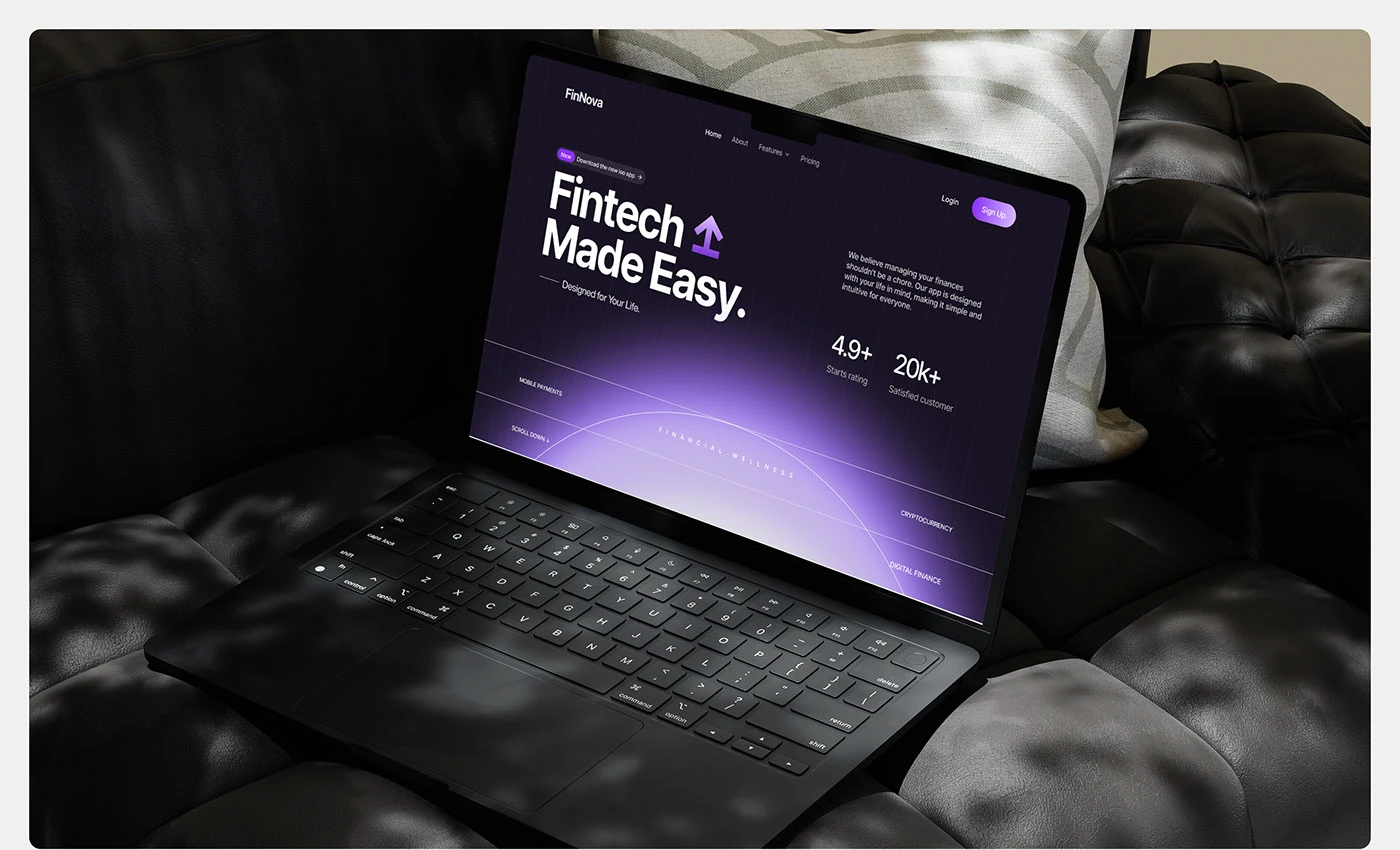 Fintech SaaS website, presentation slide 3 of 6